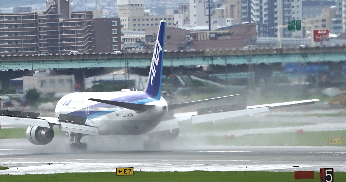 福岡空港の撮影スポット　国内線展望デッキ